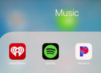 На самом деле iOS 14.5 не позволит устанавливать музыкальные сервисы по умолчанию