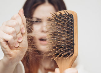 Причины потери волос и что с этим делать