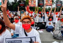 TikTok удаляет видео радикалов из Мьянмы