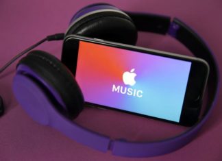 Apple может потерять миллионы долларов из-за троля