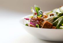 Веганская диета может быть опасна для состояния костей