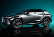 Toyota представила футуристичный электрокар bZ4X