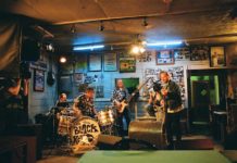 Spotify будет транслировать концерты именитых исполнителей