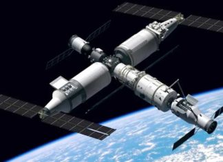 Китай запустил первый модуль для строительства своей станции