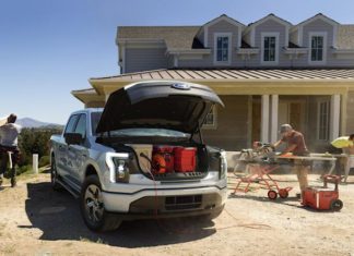 Ford раскрыла подробности потребительской и версии F-150 Lightning и Pro