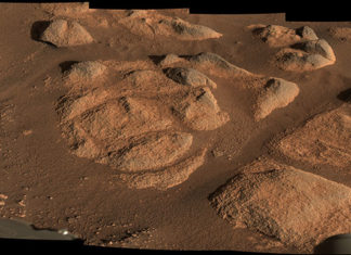 Ровер Perseverance готовится к развертыванию механической руки на Марсе