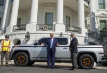 Перспективный стартап Lordstown Motors может умереть