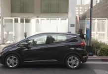 Нью-Йорк построит 120 дополнительных зарядных станций для электрокаров