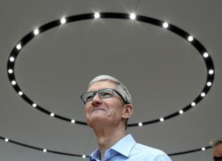 Apple откладывает возвращение сотрудников в офисы