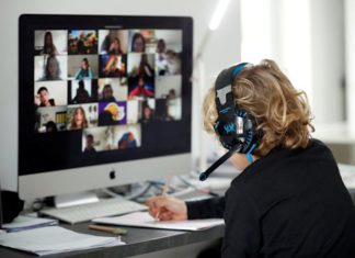 Zoom выплатит миллионы долларов за свои ошибки