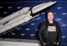 Конфликт между SpaceX и Amazon не прекращается до сих пор