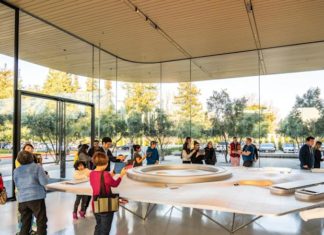 Apple требует от сотрудников отчёт о вакцинации