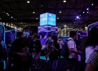 Администрация Байдена вынудила Intel отказаться от производства полупроводников