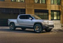 Rivian снова откладывает выход пикапа R1T