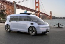 Автопарк Waymo пополнится модернизированными автомобилями Geely