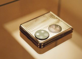 Huawei представил новый дизайнерский складной смартфон