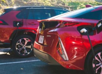 Toyota выделит 1,29 миллиарда долларов на строительство новой фабрики