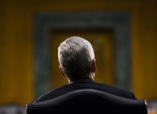 Apple и Google недовольны посягательством на свои монополии новым законом США