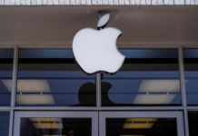 Apple снова столкнулась с рекордными доходами