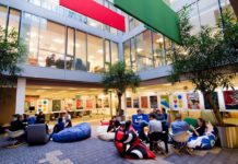 Google вынуждена позволить работникам обсуждать “внутреннюю кухню” компании