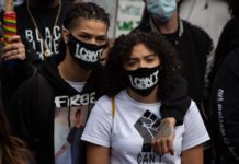 Google предоставила ФБР данные двух пользователей, подозреваемых в поджогах