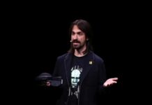 Microsoft опровергает смерть HoloLens