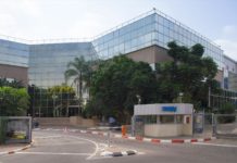 Intel покупает Tower Semiconductor за 6 миллиардов долларов